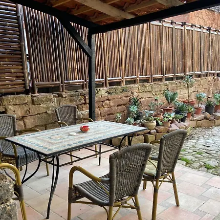 Dornroeschen * Grebenstein